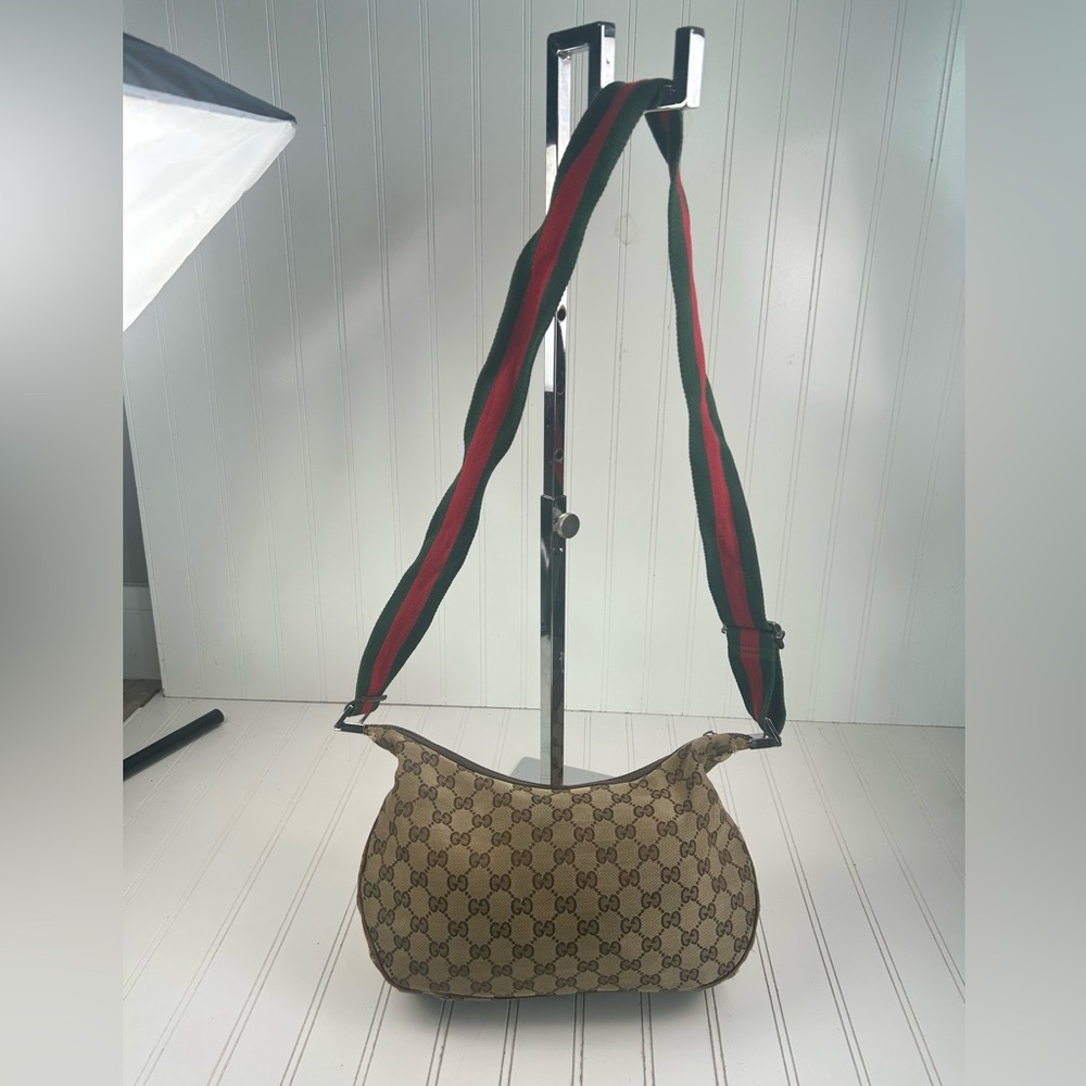 Gucci Beige and Red Shoulder Bag - Picture 3 of 11